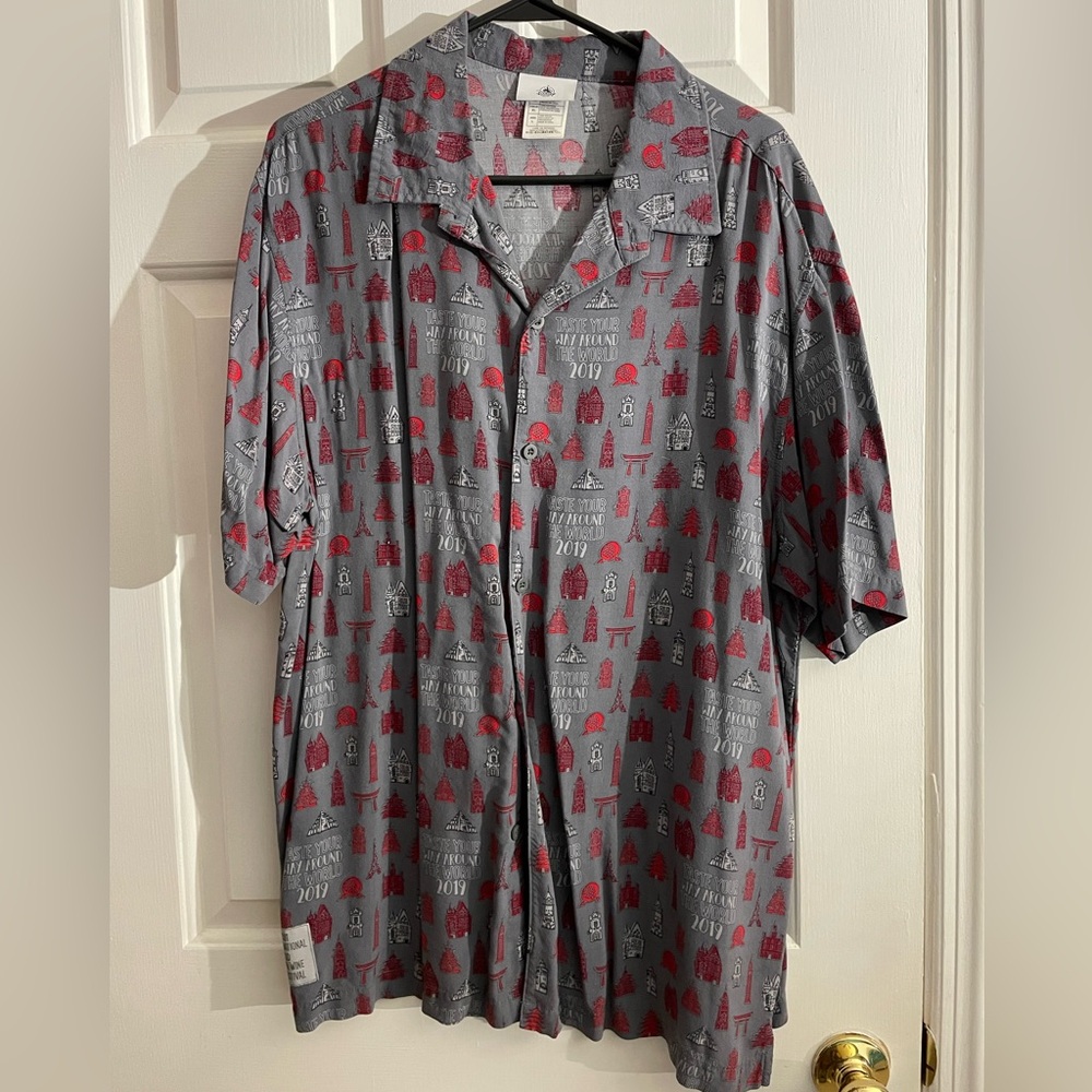 Men's Large (L) Disney Parks Epcot 2019 Food and Wine Festival Camp Button Down